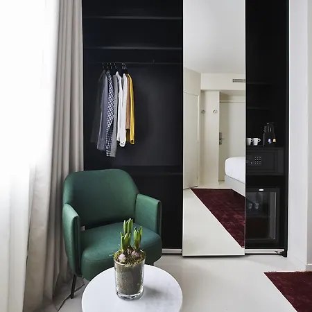 9hotel Sablon