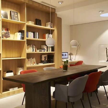 Hotel 9hotel Sablon 4*