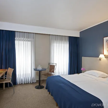 9hotel Sablon Hotel